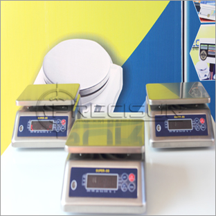 BALANZA ELECTRÓNICA GRAMERA A PRUEBA DE AGUA SUPER SS CON IP68